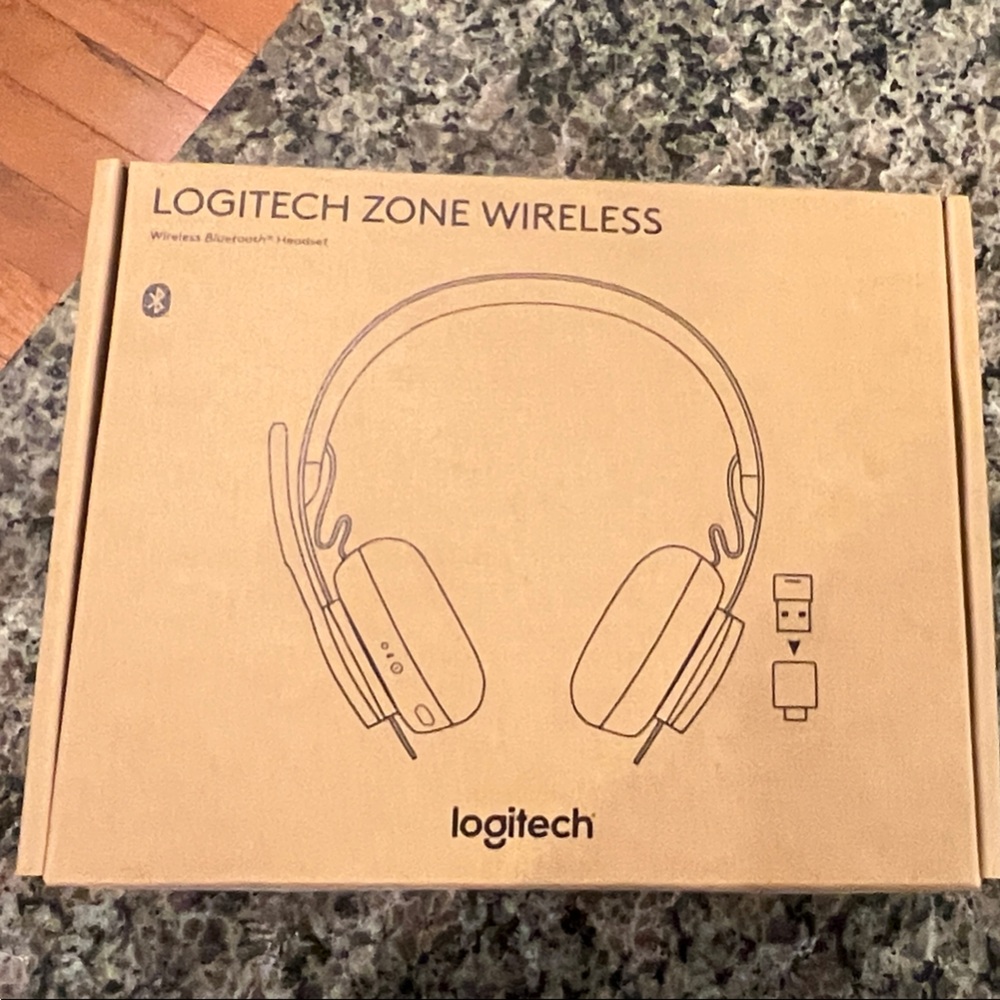NWB Logitech Zone Wireless Headset
